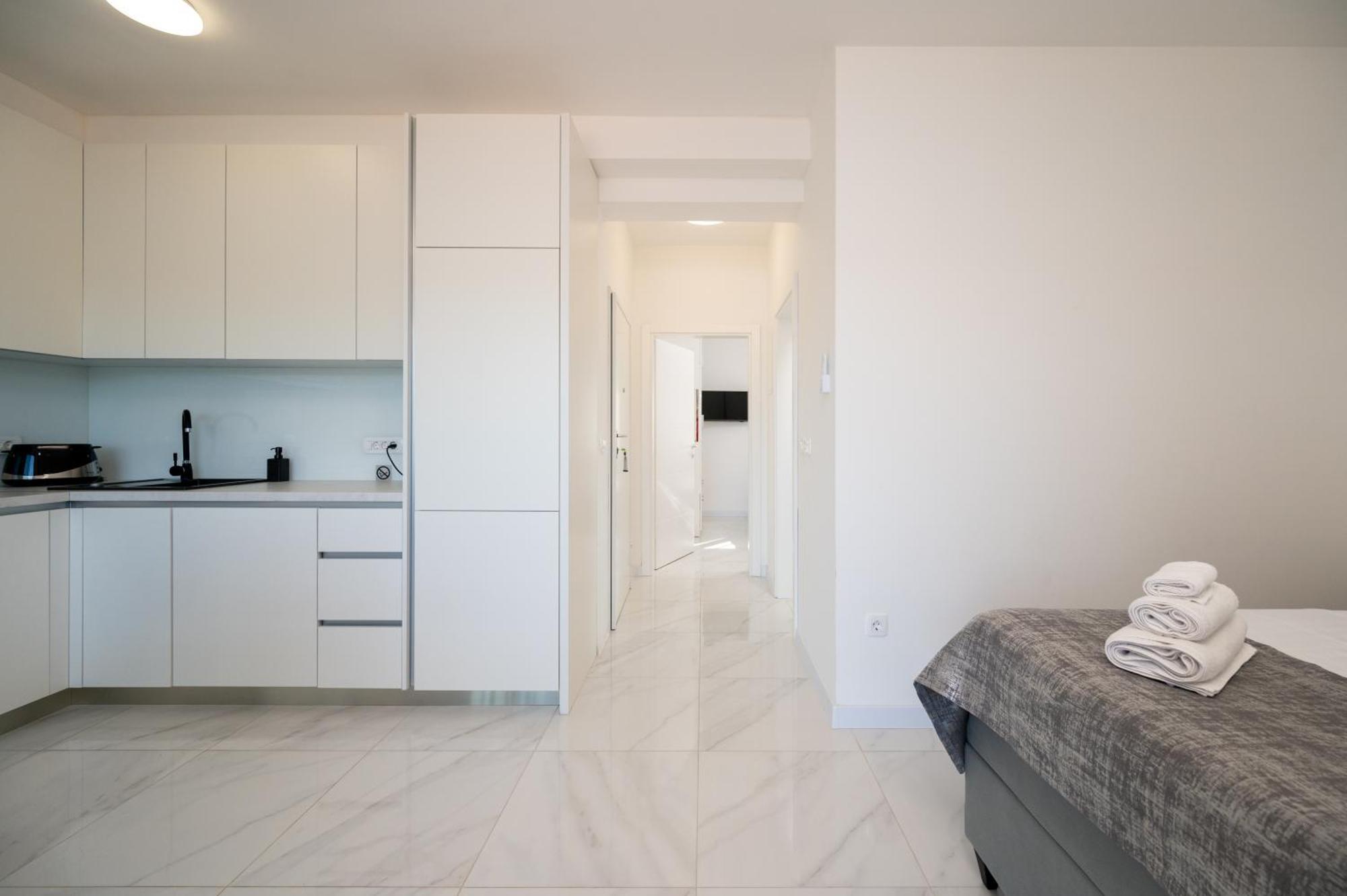 Apartments Filipo 特罗吉尔 外观 照片