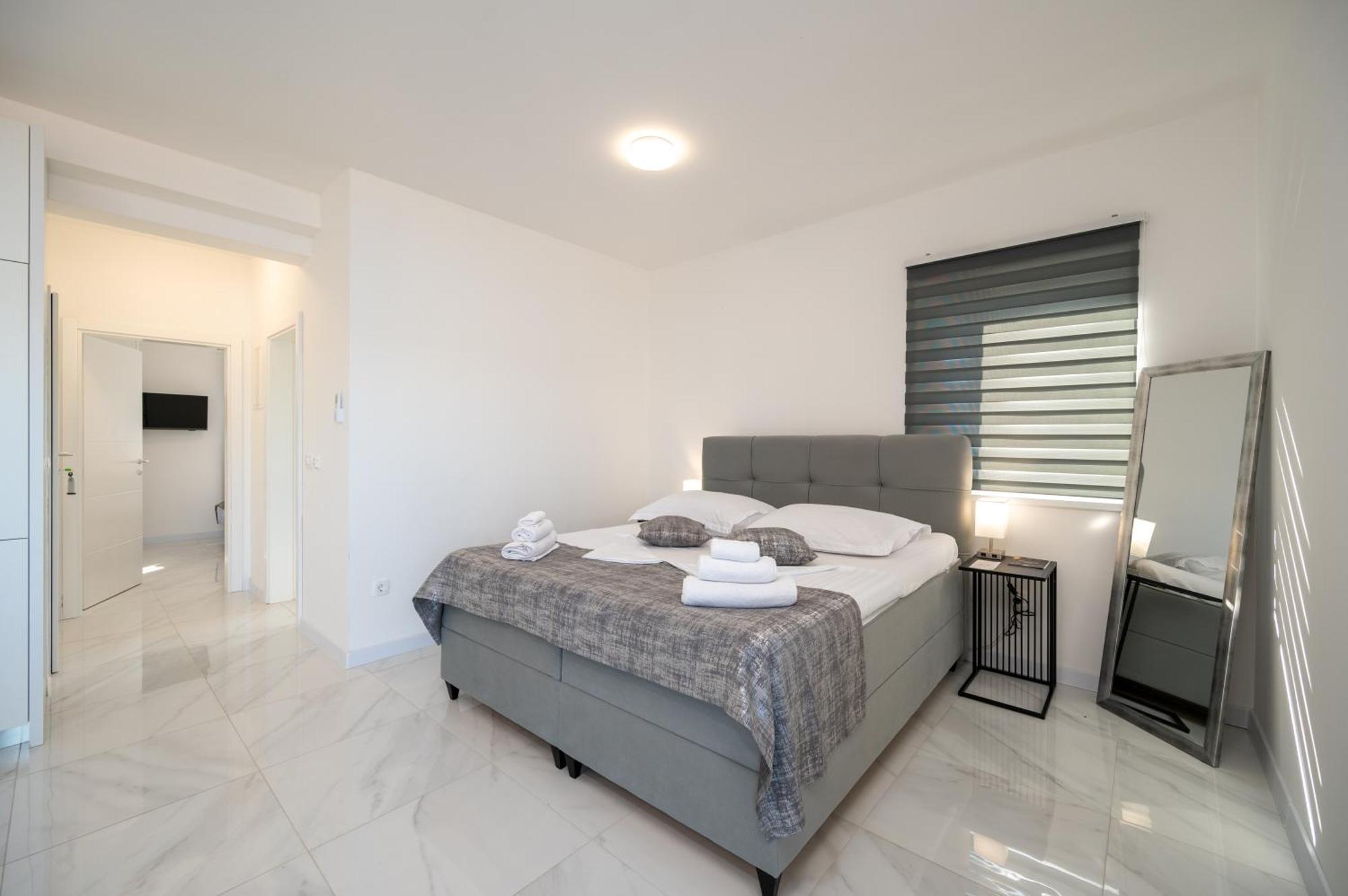 Apartments Filipo 特罗吉尔 外观 照片
